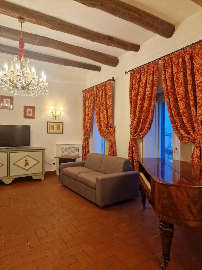 Apartment Domus San Carlo Luxury Caserta